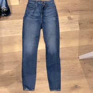 Madewell curvy high rise skinny jeans